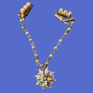 Vintage Order of the Eastern Star (OES) Masonic pin or brooch